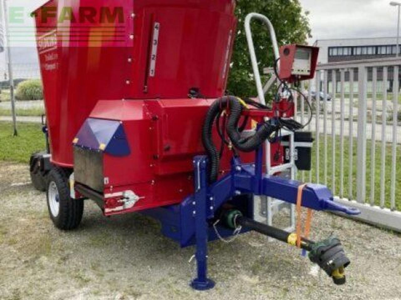 Siloking trailedline classic compact 7 - Oprema za stoku: slika 1 Siloking trailedline classic compact 7 - Oprema za stoku: slika 1