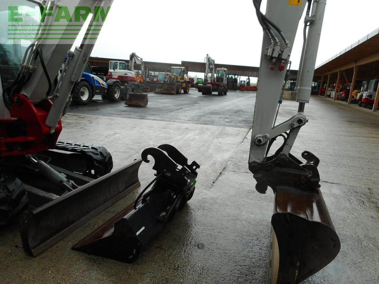Bager guseničar Takeuchi tb 250 ( 4.965kg ) hydr. sw + 2 löffel + alle le: slika 14