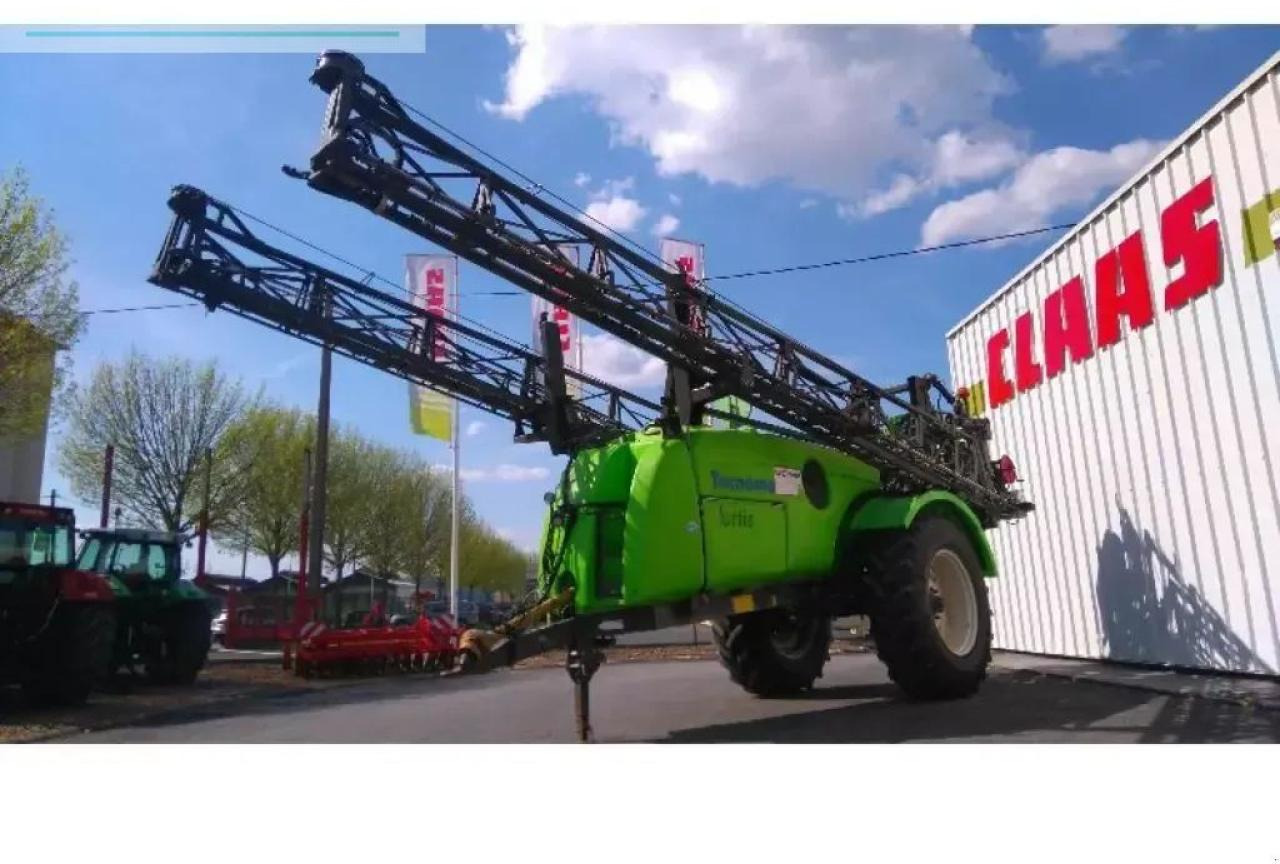 Tecnoma fortis 4300 - Vučena prskalica: slika 2 Tecnoma fortis 4300 - Vučena prskalica: slika 2