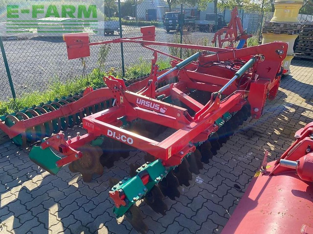 Unia ursus 500 - Tanjirača: slika 4 Unia ursus 500 - Tanjirača: slika 4