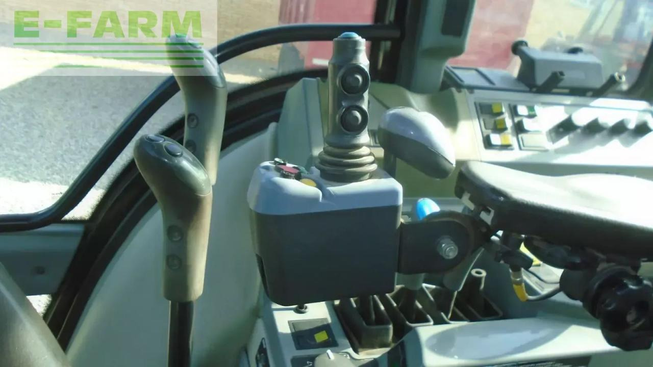 Traktor Valtra 6550 hi tec / ålø 960 frontlæsser: slika 7 Traktor Valtra 6550 hi tec / ålø 960 frontlæsser: slika 7