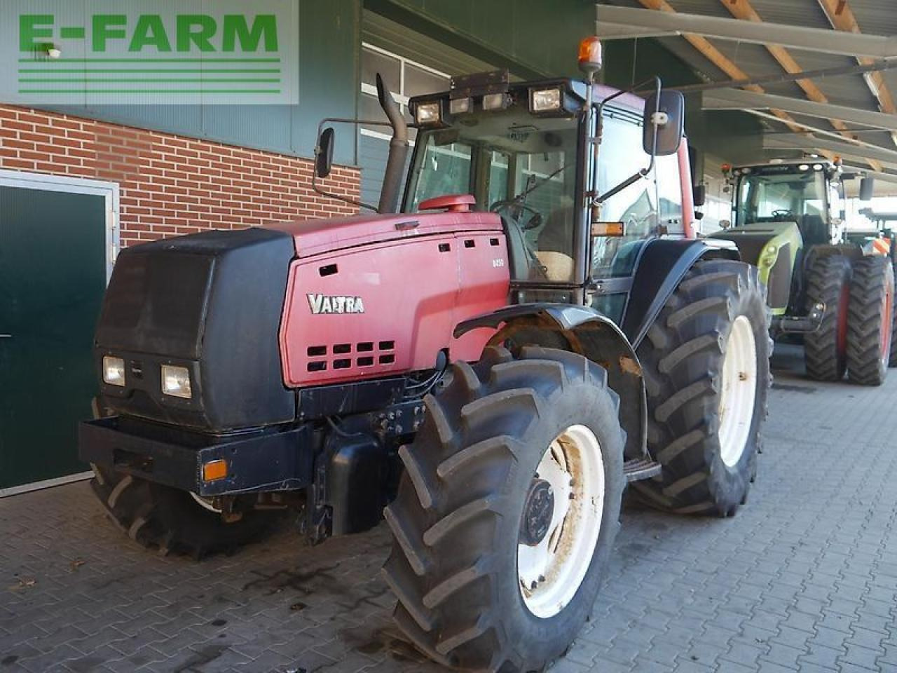 Valtra 8450 - Traktor: slika 3 Valtra 8450 - Traktor: slika 3
