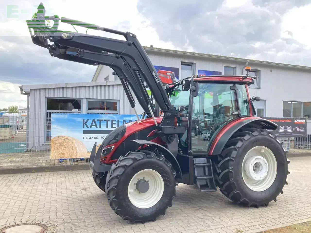Valtra a114 unlimited - Traktor: slika 2 Valtra a114 unlimited - Traktor: slika 2