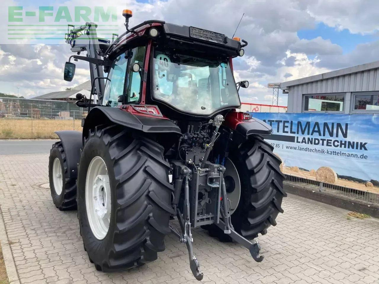Valtra a114 unlimited - Traktor: slika 4 Valtra a114 unlimited - Traktor: slika 4
