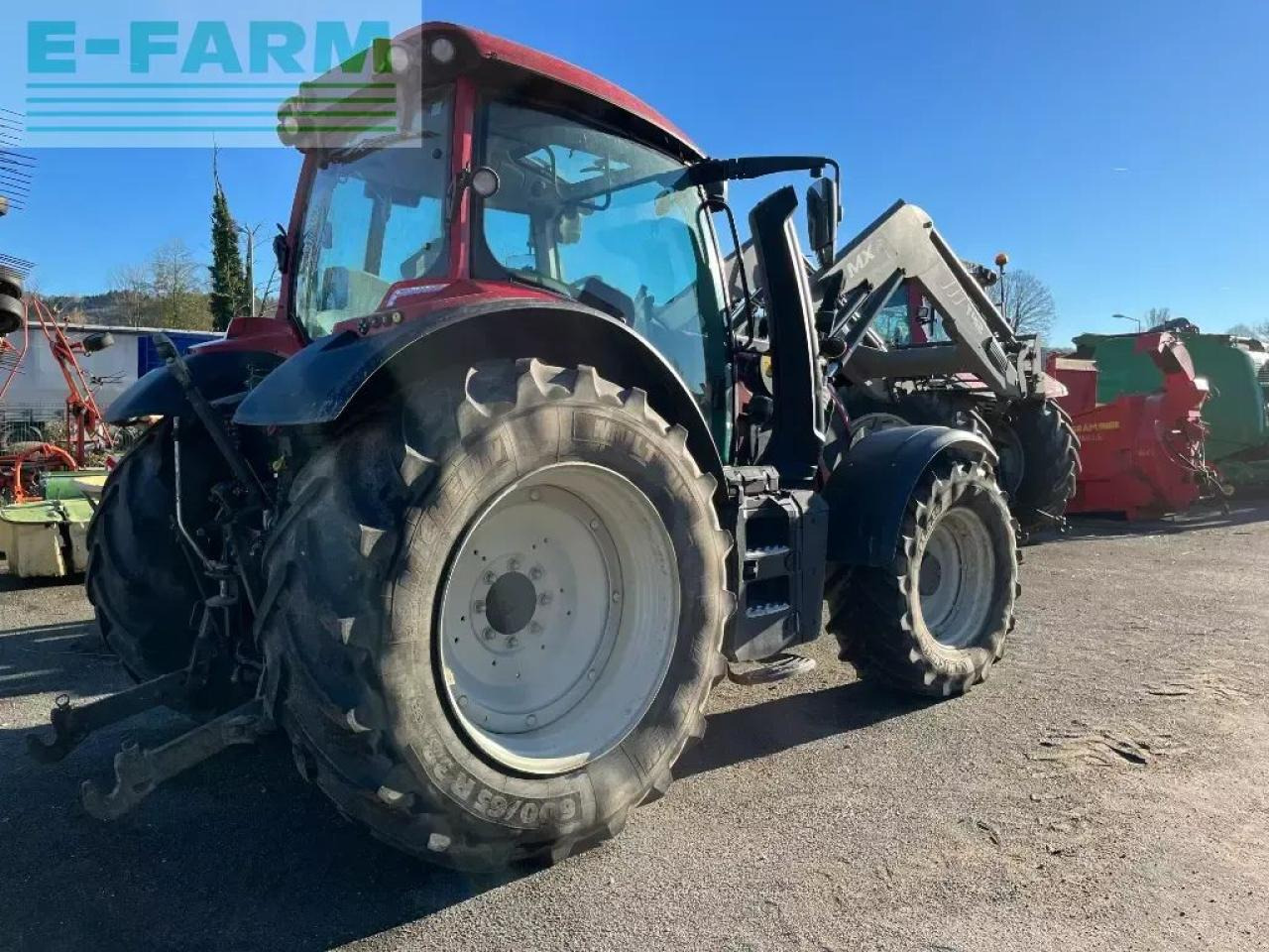 Valtra n 134 d smarttouch - Traktor: slika 5 Valtra n 134 d smarttouch - Traktor: slika 5