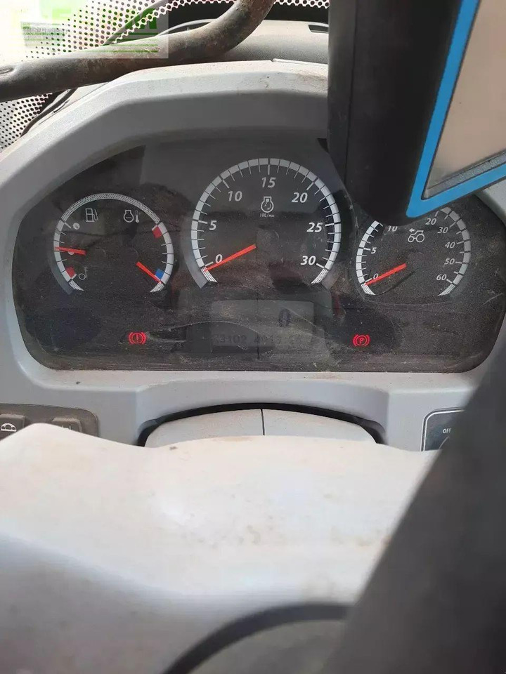 Traktor Valtra n 134 versu Versu: slika 10 Traktor Valtra n 134 versu Versu: slika 10