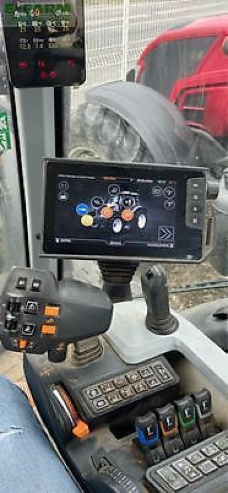 Valtra n135d - Traktor: slika 5 Valtra n135d - Traktor: slika 5