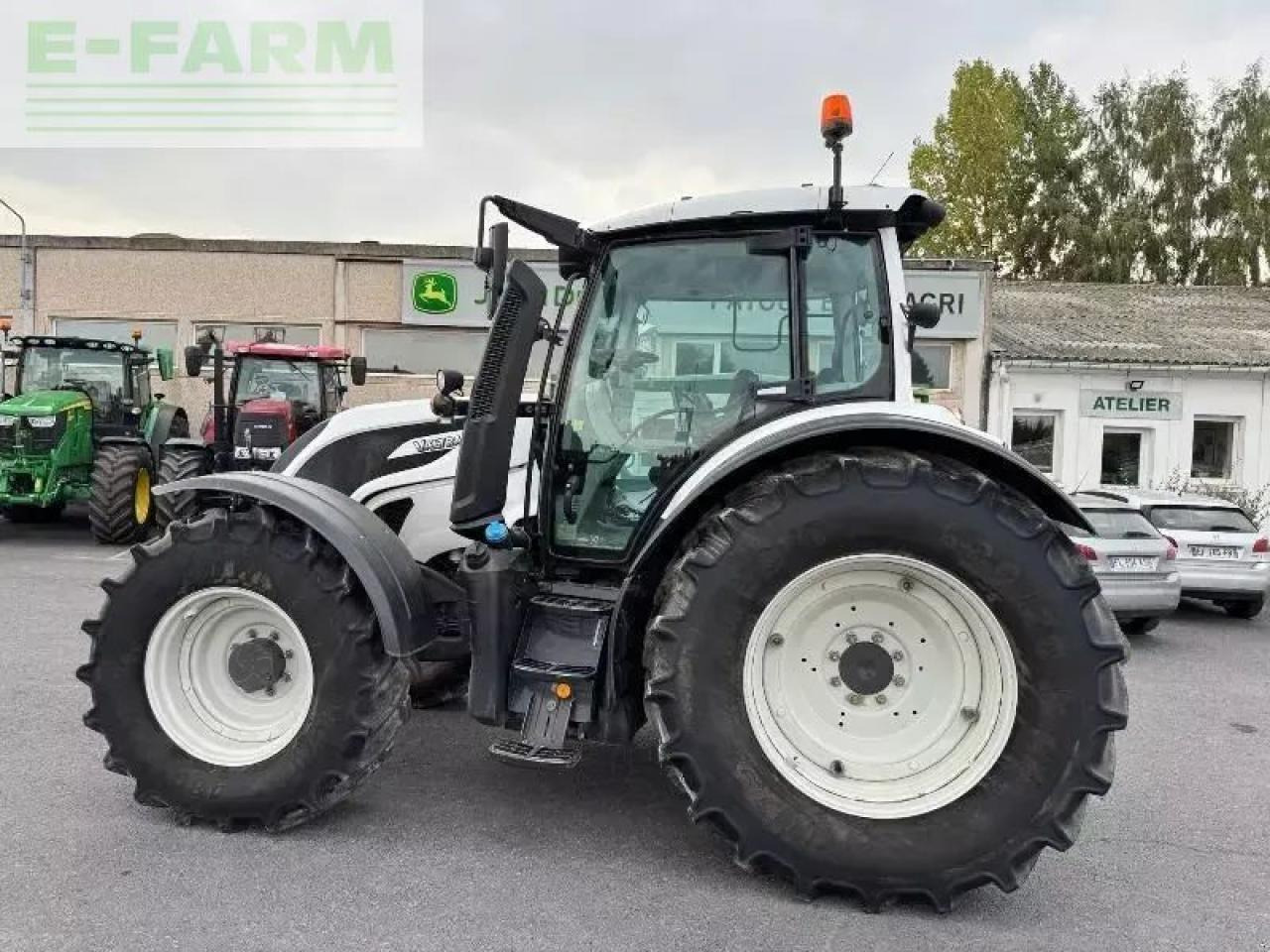 Valtra n174 direct Direct - Traktor: slika 2 Valtra n174 direct Direct - Traktor: slika 2