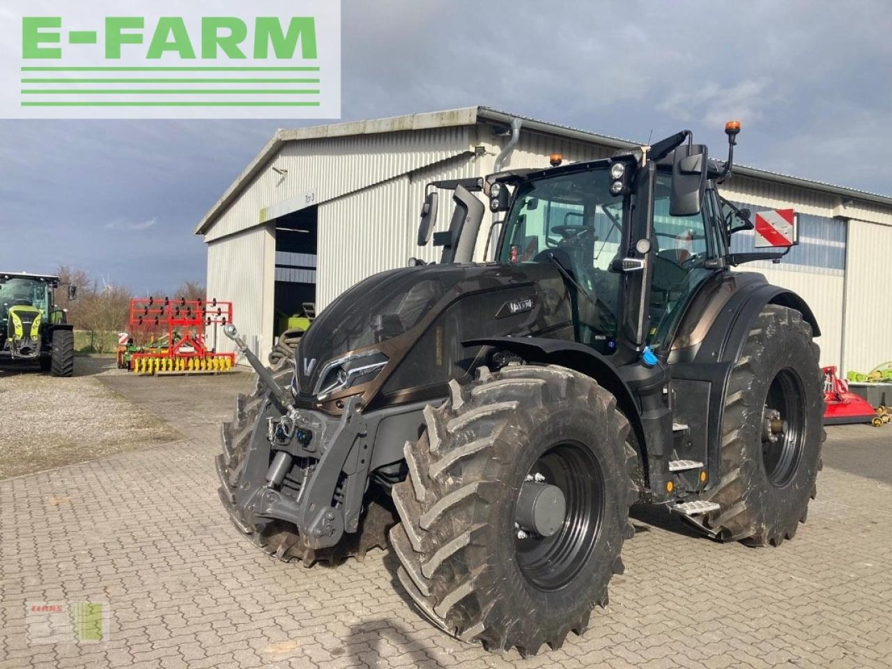 Valtra q245 - Traktor: slika 1 Valtra q245 - Traktor: slika 1
