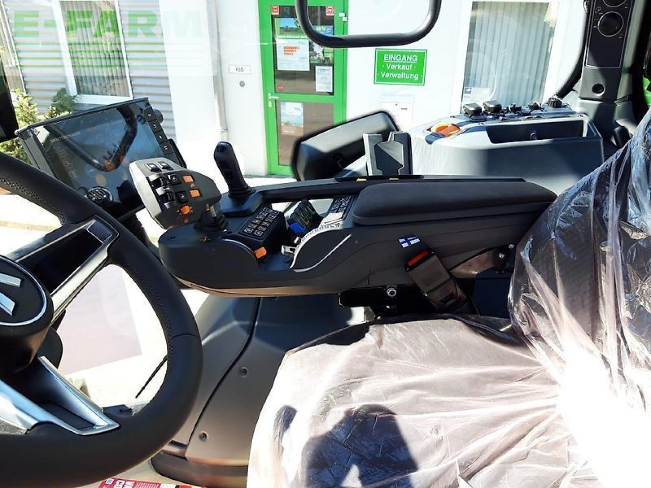 Traktor Valtra q265: slika 7
