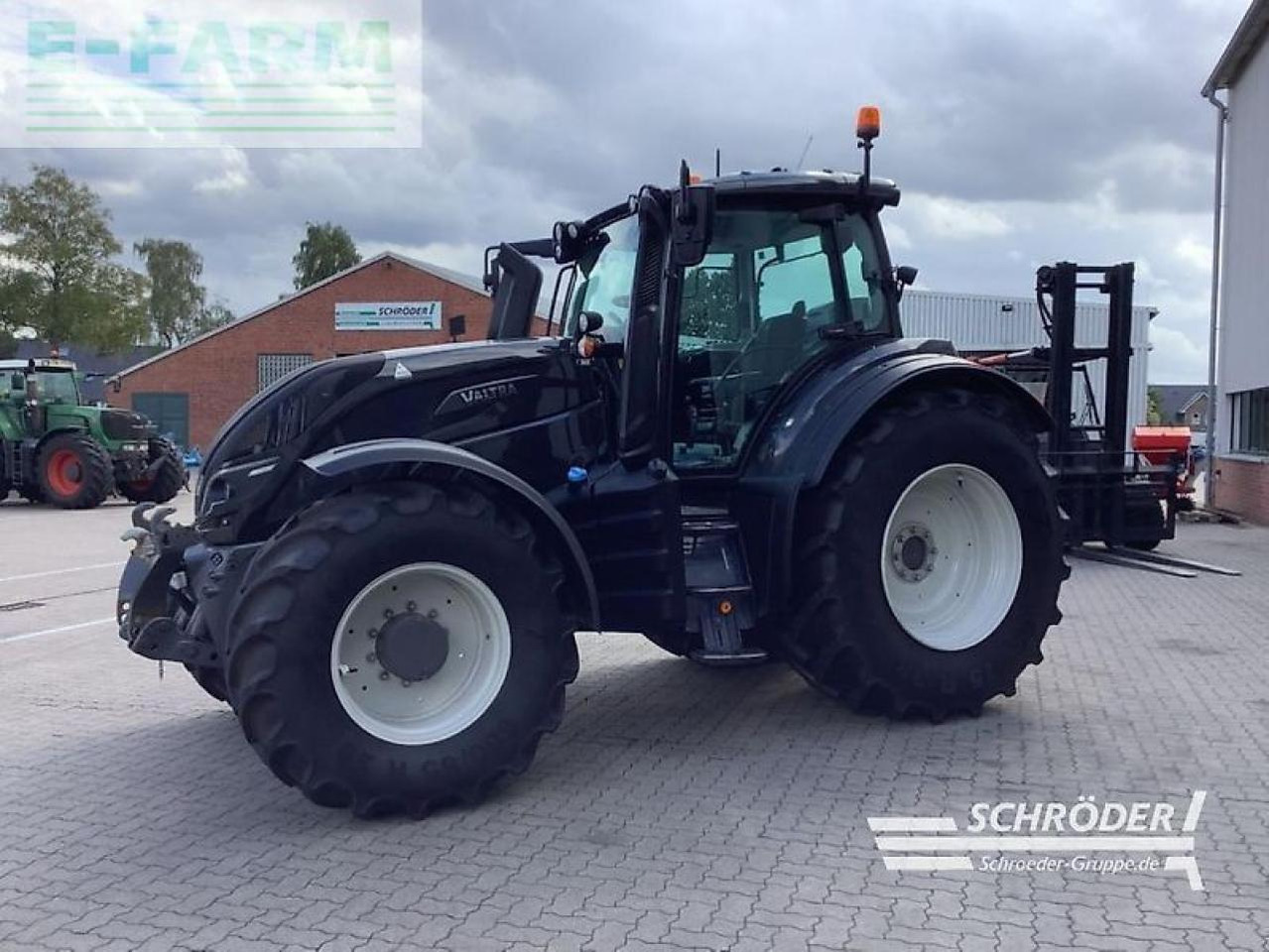 Valtra t 214 d smarttouch | rtk | unlimited - Traktor: slika 2 Valtra t 214 d smarttouch | rtk | unlimited - Traktor: slika 2