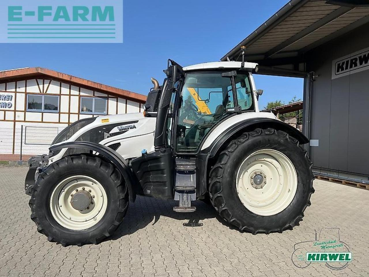 Valtra t 214 direct Direct - Traktor: slika 3 Valtra t 214 direct Direct - Traktor: slika 3
