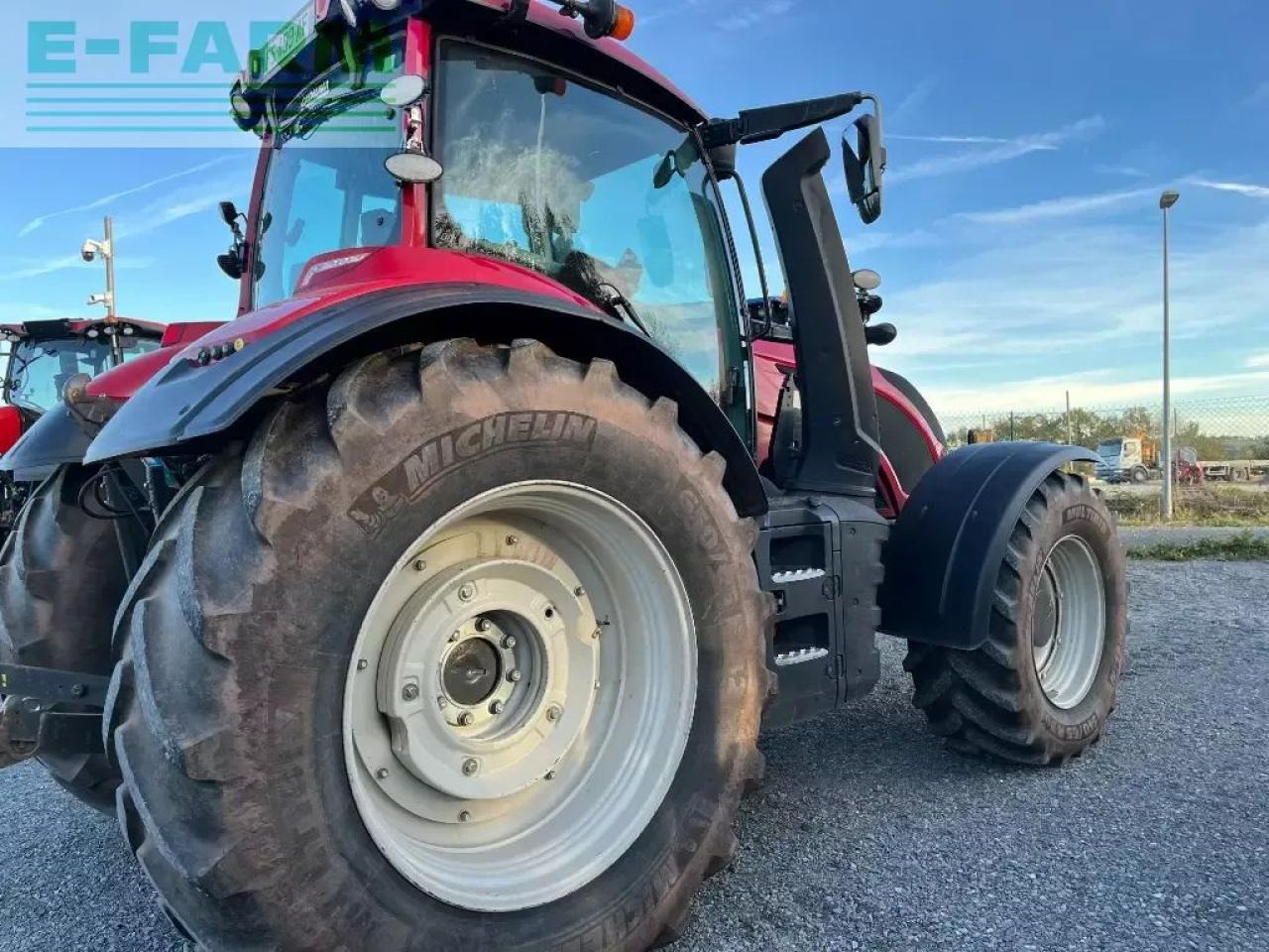 Traktor Valtra t 214 direct smarttouch Direct: slika 6 Traktor Valtra t 214 direct smarttouch Direct: slika 6