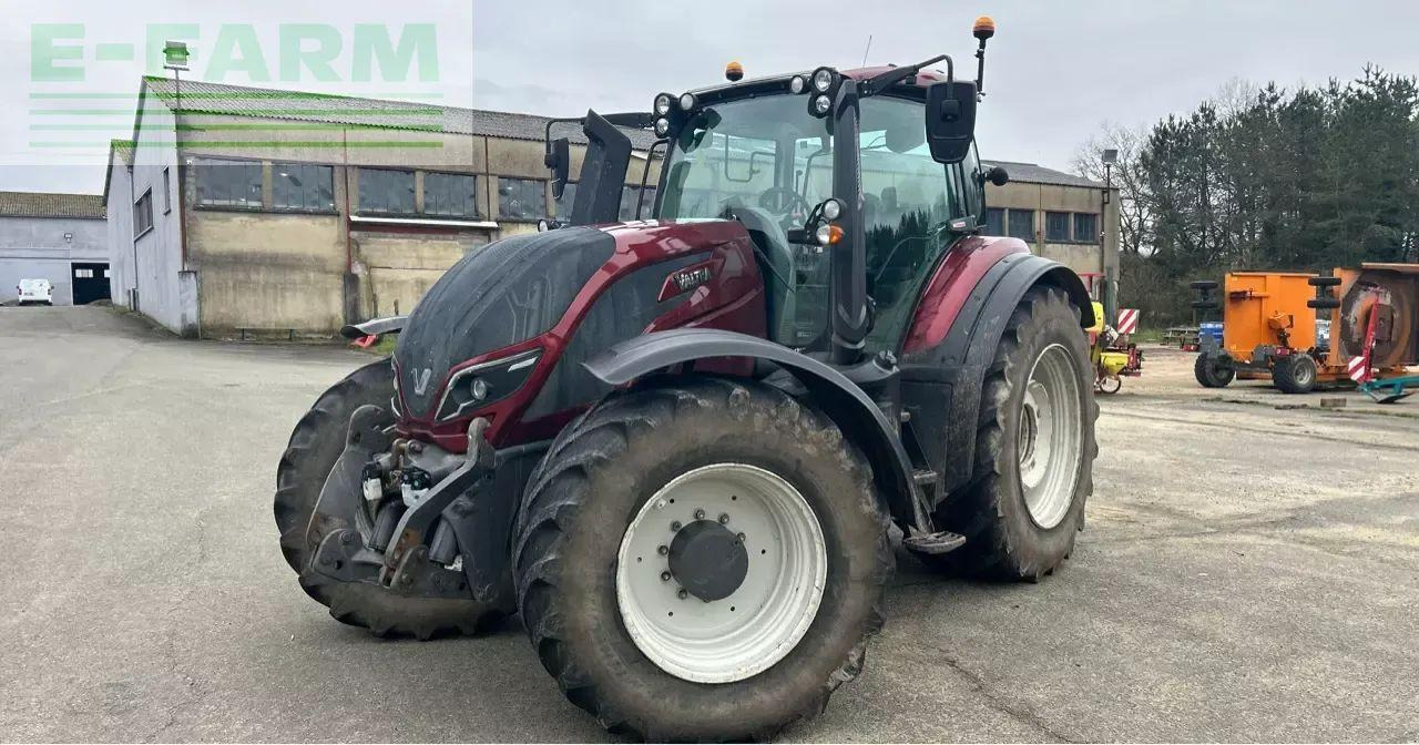 Valtra t 214 v smarttouch - Traktor: slika 3 Valtra t 214 v smarttouch - Traktor: slika 3