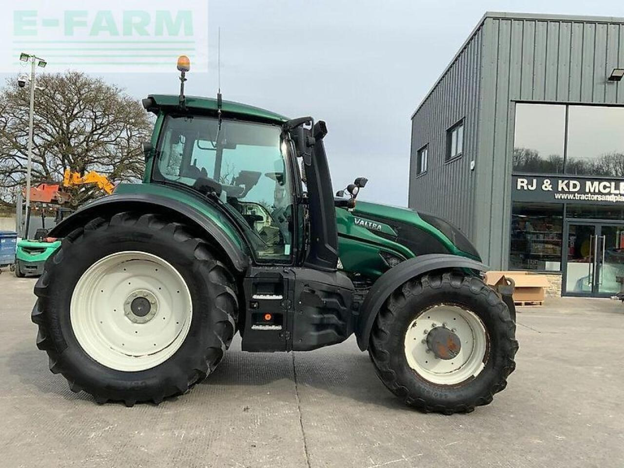 Valtra t214 direct tractor (st22267) Direct - Traktor: slika 2 Valtra t214 direct tractor (st22267) Direct - Traktor: slika 2