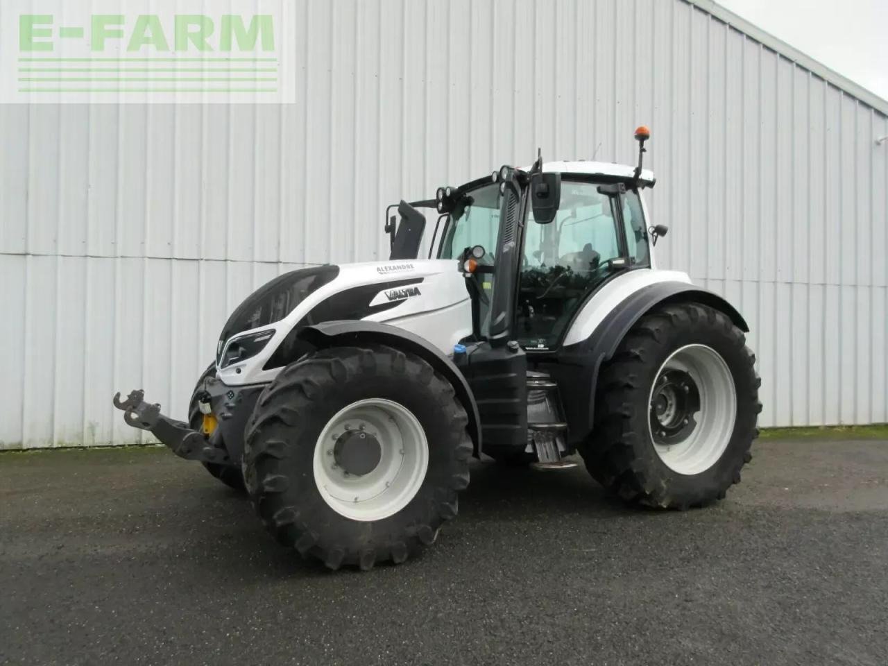 Valtra tracteur valtra t 214 direct Direct - Traktor: slika 1 Valtra tracteur valtra t 214 direct Direct - Traktor: slika 1
