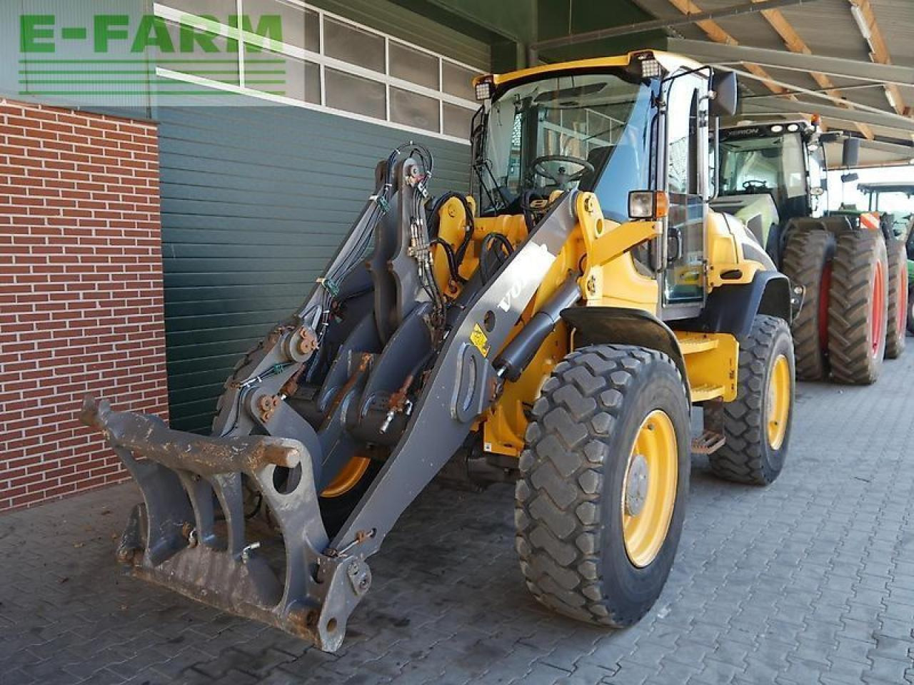 Volvo l45f - Mini bager: slika 3 Volvo l45f - Mini bager: slika 3