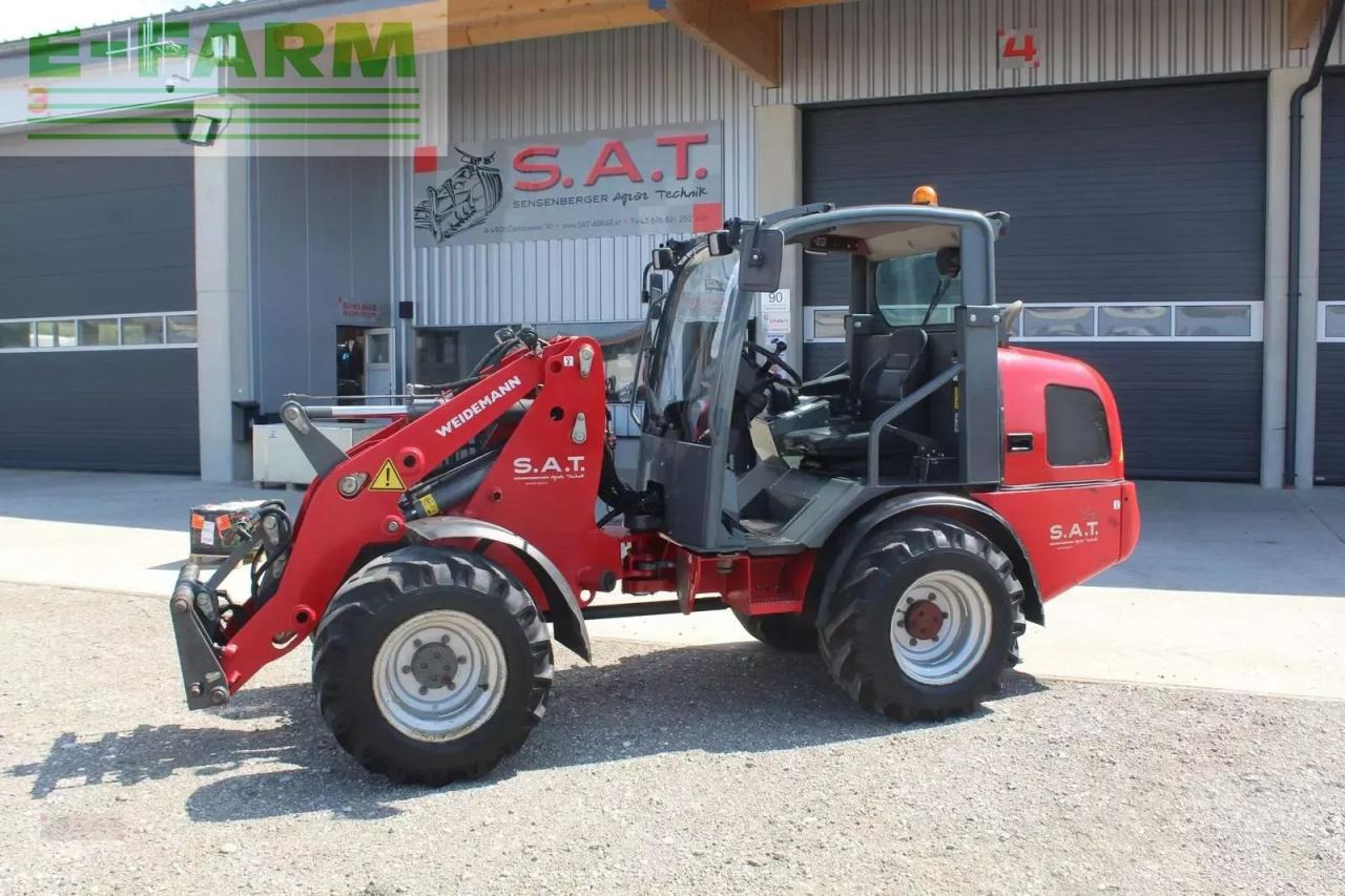 Weidemann 2070 cx 50 - Utovarivač točkaš: slika 1 Weidemann 2070 cx 50 - Utovarivač točkaš: slika 1