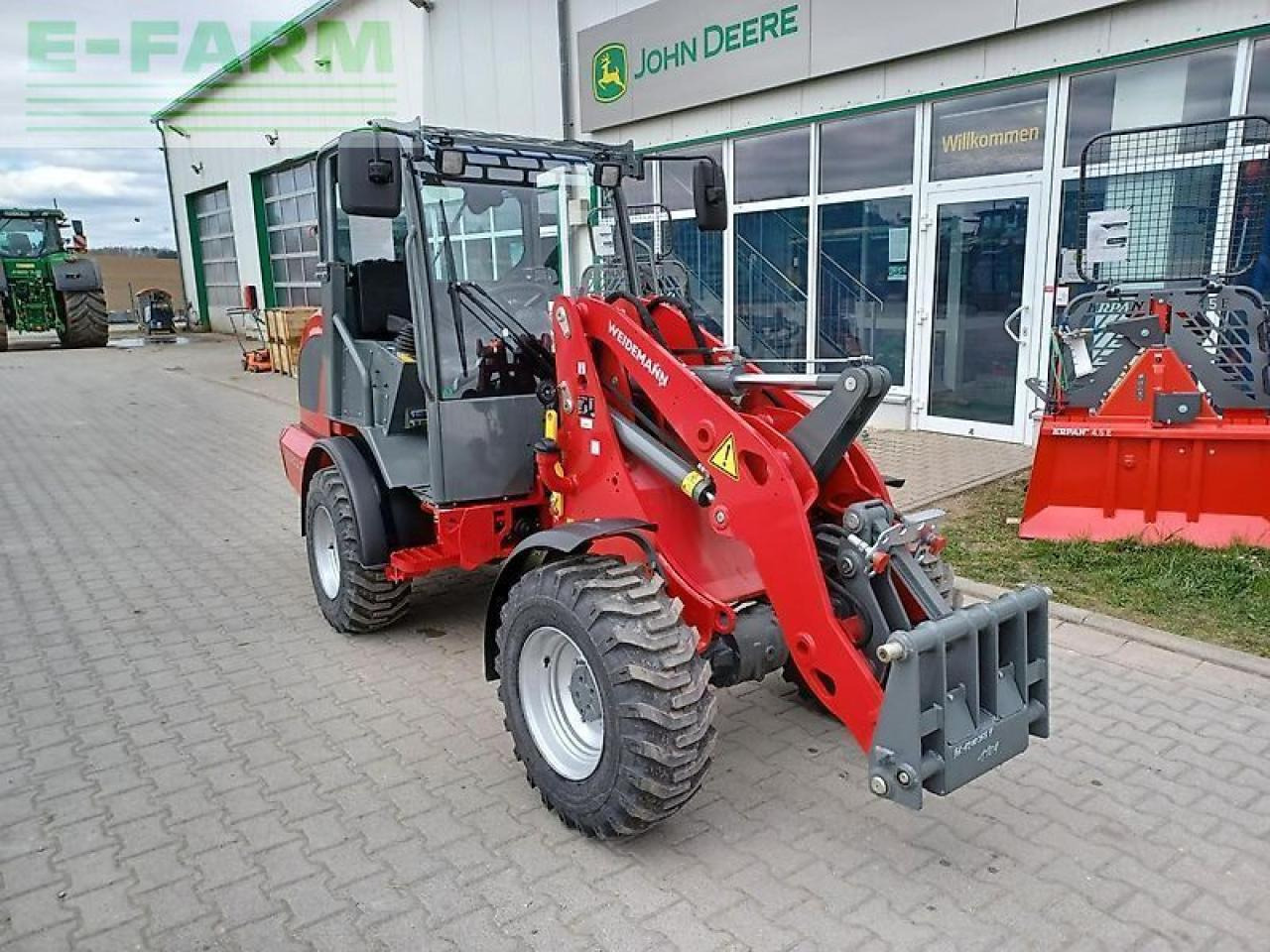 Weidemann 2080lp - Mini bager: slika 1 Weidemann 2080lp - Mini bager: slika 1