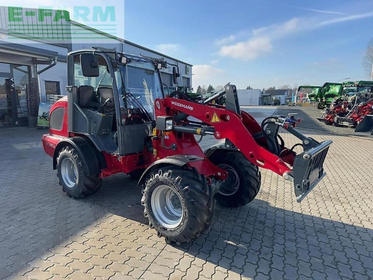 Weidemann 2080lp - Mini bager: slika 1 Weidemann 2080lp - Mini bager: slika 1