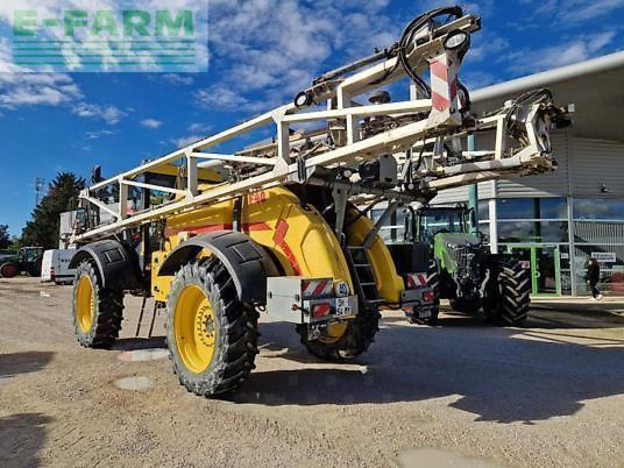 F40 - Vučena prskalica: slika 4 F40 - Vučena prskalica: slika 4