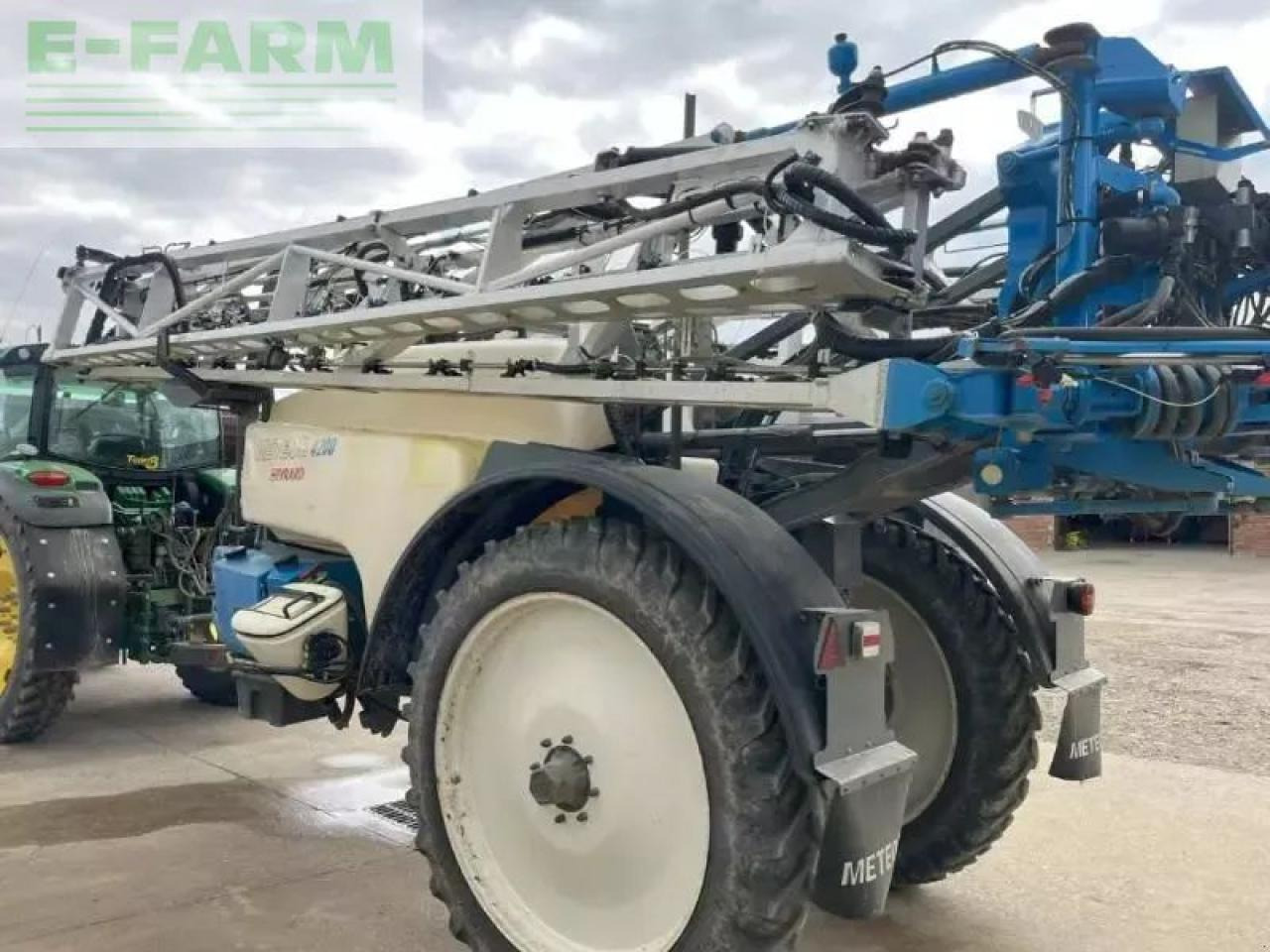 Meteor - Vučena prskalica: slika 2 Meteor - Vučena prskalica: slika 2