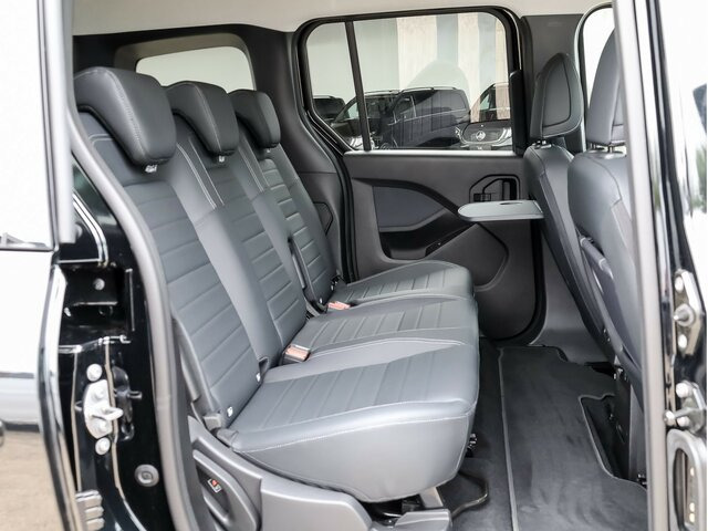 MERCEDES-BENZ EQT 200 Progressive,Navi,LED,Rückfahrkamera - Putnički kombi, Električno dostavno vozilo: slika 2 MERCEDES-BENZ EQT 200 Progressive,Navi,LED,Rückfahrkamera - Putnički kombi, Električno dostavno vozilo: slika 2
