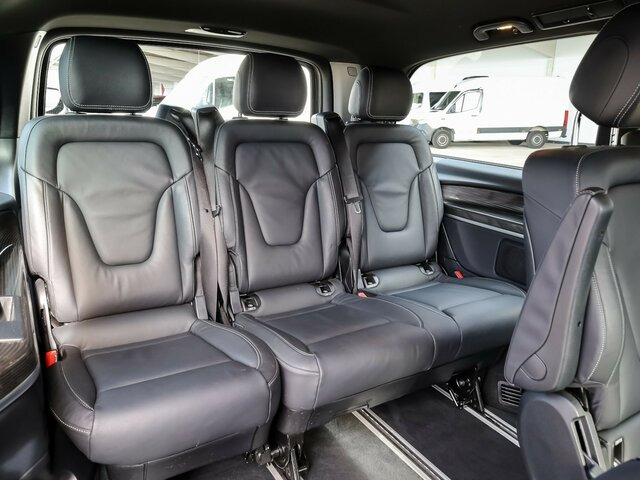 MERCEDES-BENZ EQV 300 Avantgarde Line,lang,7Sitze,2xKlima,LED... - Minibus, Električni autobus: slika 3 MERCEDES-BENZ EQV 300 Avantgarde Line,lang,7Sitze,2xKlima,LED... - Minibus, Električni autobus: slika 3