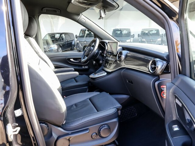 MERCEDES-BENZ EQV 300 Avantgarde Line,lang,7Sitze,2xKlima,LED... - Minibus, Električni autobus: slika 5 MERCEDES-BENZ EQV 300 Avantgarde Line,lang,7Sitze,2xKlima,LED... - Minibus, Električni autobus: slika 5