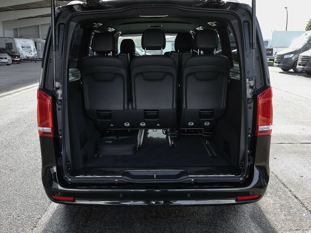 MERCEDES-BENZ EQV 300 Avantgarde Line,lang,7Sitze,2xKlima,LED... - Minibus, Električni autobus: slika 2 MERCEDES-BENZ EQV 300 Avantgarde Line,lang,7Sitze,2xKlima,LED... - Minibus, Električni autobus: slika 2