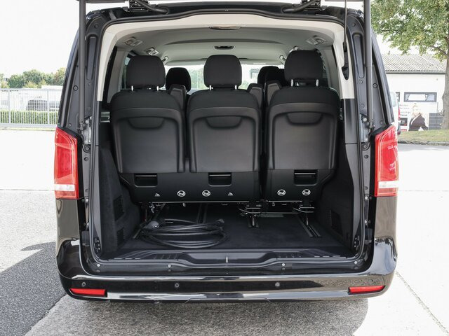 MERCEDES-BENZ EQV 300 lang,7Sitze,2xKlima,2xSchiebetür el.,LED... - Putnički kombi, Električno dostavno vozilo: slika 2 MERCEDES-BENZ EQV 300 lang,7Sitze,2xKlima,2xSchiebetür el.,LED... - Putnički kombi, Električno dostavno vozilo: slika 2