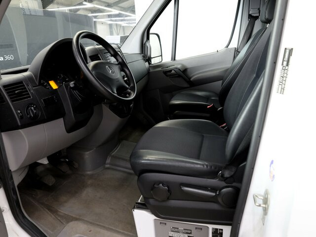 MERCEDES-BENZ Sprinter 316CDI DOKA,Allrad,AHK,Standhzg. - Dostavno vozilo s ravnom platformom, Dostavno vozilo sa duplom kabinom: slika 2 MERCEDES-BENZ Sprinter 316CDI DOKA,Allrad,AHK,Standhzg. - Dostavno vozilo s ravnom platformom, Dostavno vozilo sa duplom kabinom: slika 2