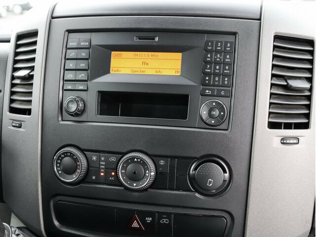 MERCEDES-BENZ Sprinter 316CDI DOKA,Allrad,Klima,AHK,TCO... - Dostavno vozilo s ravnom platformom, Dostavno vozilo sa duplom kabinom: slika 5 MERCEDES-BENZ Sprinter 316CDI DOKA,Allrad,Klima,AHK,TCO... - Dostavno vozilo s ravnom platformom, Dostavno vozilo sa duplom kabinom: slika 5