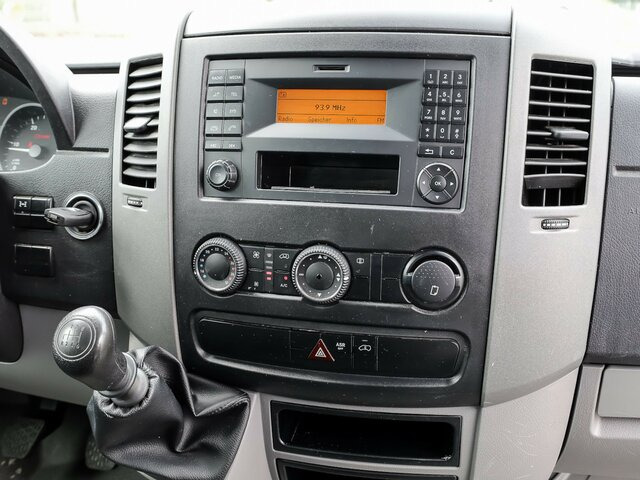 MERCEDES-BENZ Sprinter 316CDI DOKA,Allrad,Klima... - Dostavno vozilo s ravnom platformom, Dostavno vozilo sa duplom kabinom: slika 5 MERCEDES-BENZ Sprinter 316CDI DOKA,Allrad,Klima... - Dostavno vozilo s ravnom platformom, Dostavno vozilo sa duplom kabinom: slika 5