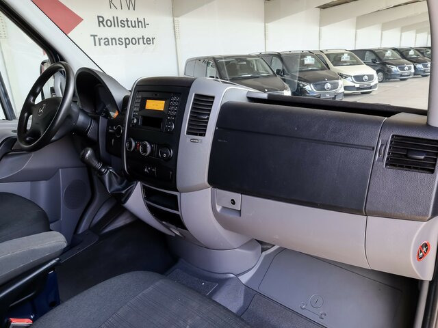 MERCEDES-BENZ Sprinter 316CDI DOKA,Allrad,Klima... - Dostavno vozilo s ravnom platformom, Dostavno vozilo sa duplom kabinom: slika 3 MERCEDES-BENZ Sprinter 316CDI DOKA,Allrad,Klima... - Dostavno vozilo s ravnom platformom, Dostavno vozilo sa duplom kabinom: slika 3