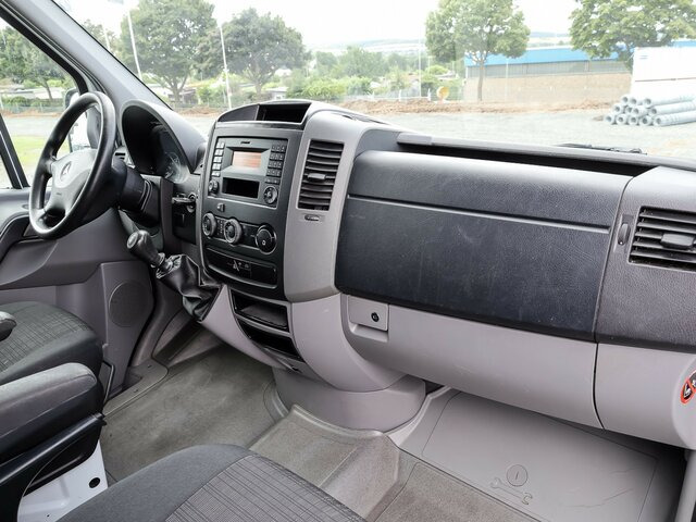 MERCEDES-BENZ Sprinter 316CDI DOKA,Allrad,Klima - Dostavno vozilo sa ceradom, Dostavno vozilo sa duplom kabinom: slika 3 MERCEDES-BENZ Sprinter 316CDI DOKA,Allrad,Klima - Dostavno vozilo sa ceradom, Dostavno vozilo sa duplom kabinom: slika 3