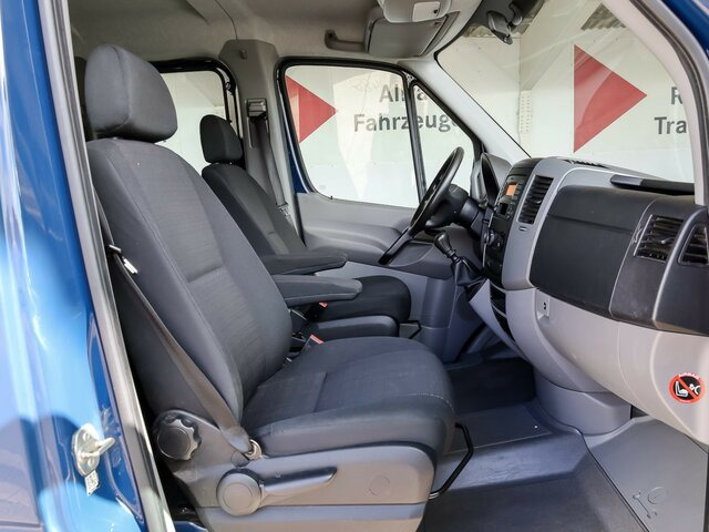 MERCEDES-BENZ Sprinter 316CDI DOKA,Allrad,Klima - Dostavno vozilo s ravnom platformom, Dostavno vozilo sa duplom kabinom: slika 2 MERCEDES-BENZ Sprinter 316CDI DOKA,Allrad,Klima - Dostavno vozilo s ravnom platformom, Dostavno vozilo sa duplom kabinom: slika 2