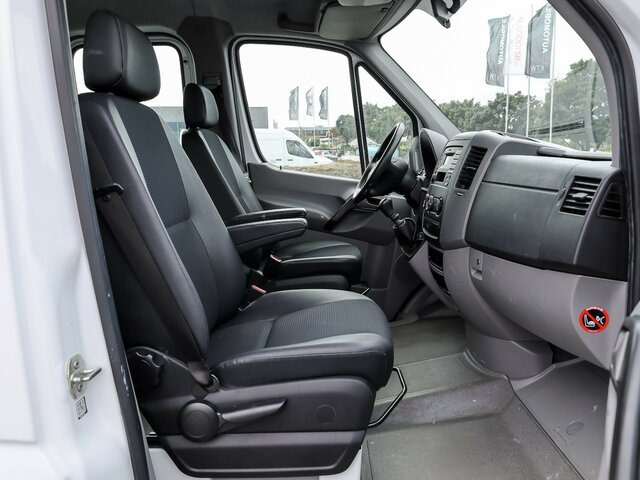 MERCEDES-BENZ Sprinter 316CDI DOKA,Allrad,Klima... - Dostavno vozilo s ravnom platformom, Dostavno vozilo sa duplom kabinom: slika 2 MERCEDES-BENZ Sprinter 316CDI DOKA,Allrad,Klima... - Dostavno vozilo s ravnom platformom, Dostavno vozilo sa duplom kabinom: slika 2