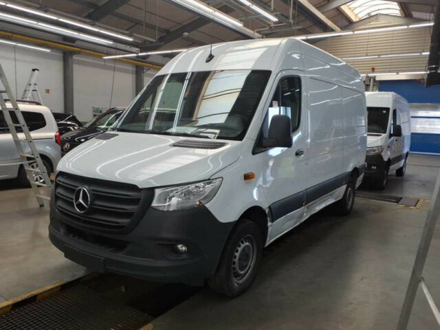 Lizing MERCEDES-BENZ Sprinter 317 CDI Kasten,L2H2,MBUX,Kamera MERCEDES-BENZ Sprinter 317 CDI Kasten,L2H2,MBUX,Kamera: slika 11