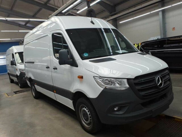 Lizing MERCEDES-BENZ Sprinter 317 CDI Kasten,L2H2,MBUX,Kamera MERCEDES-BENZ Sprinter 317 CDI Kasten,L2H2,MBUX,Kamera: slika 12