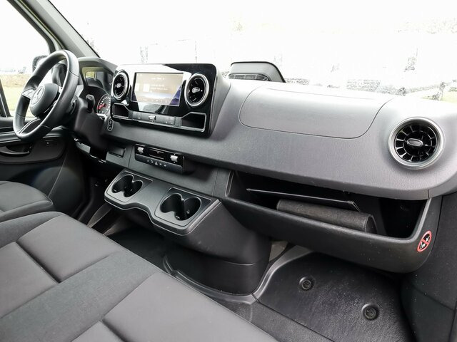 MERCEDES-BENZ Sprinter 317 Maxi,9GTronic,MBUX,Kamera... - Furgon: slika 4 MERCEDES-BENZ Sprinter 317 Maxi,9GTronic,MBUX,Kamera... - Furgon: slika 4