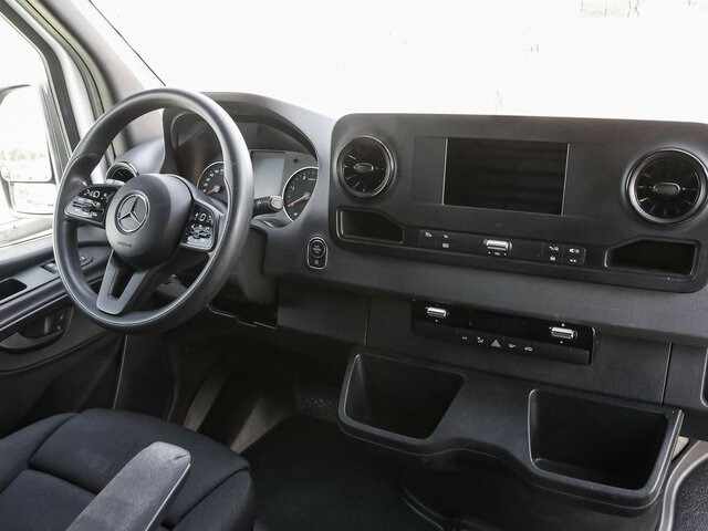 MERCEDES-BENZ Sprinter 317 Maxi,9GTronic,MBUX,Kamera... - Furgon: slika 4 MERCEDES-BENZ Sprinter 317 Maxi,9GTronic,MBUX,Kamera... - Furgon: slika 4