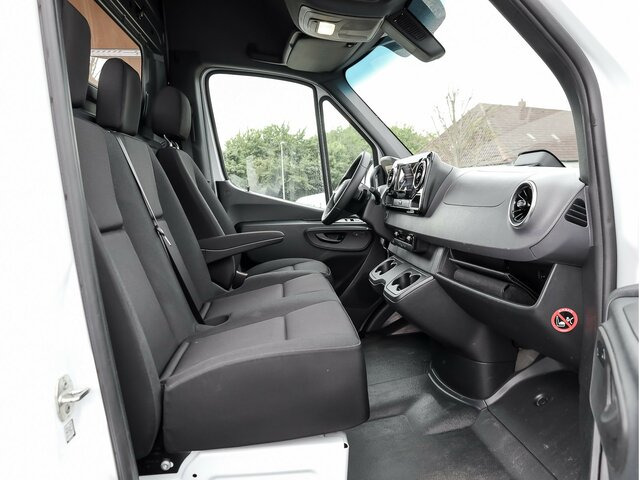 MERCEDES-BENZ Sprinter 317 Maxi,9GTronic,MBUX,Kamera - Furgon: slika 3 MERCEDES-BENZ Sprinter 317 Maxi,9GTronic,MBUX,Kamera - Furgon: slika 3
