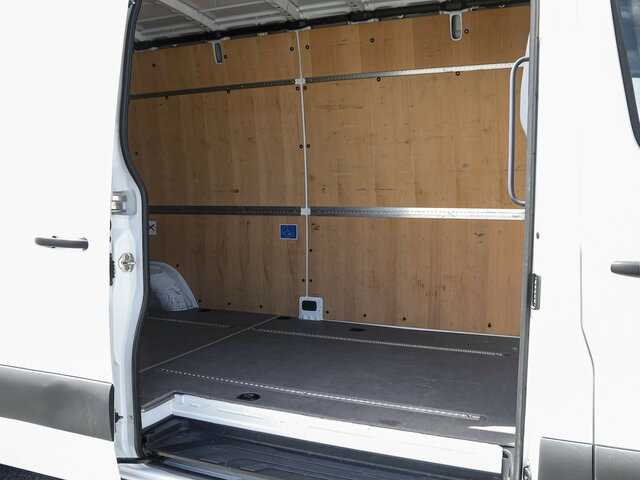 MERCEDES-BENZ Sprinter 317 Maxi,9GTronic,MBUX,Kamera - Furgon: slika 2 MERCEDES-BENZ Sprinter 317 Maxi,9GTronic,MBUX,Kamera - Furgon: slika 2
