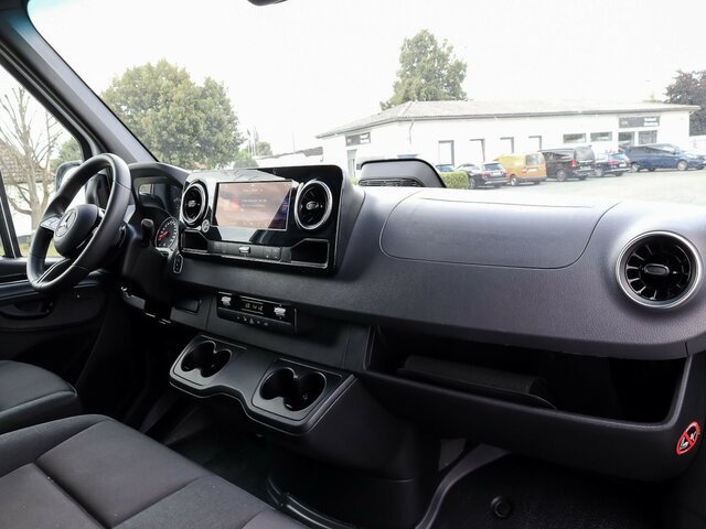 MERCEDES-BENZ Sprinter 317 Maxi,9GTronic,MBUX,Kamera... - Furgon: slika 4 MERCEDES-BENZ Sprinter 317 Maxi,9GTronic,MBUX,Kamera... - Furgon: slika 4