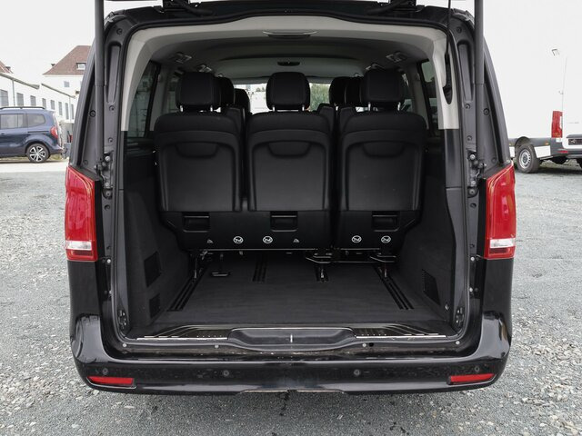 MERCEDES-BENZ V 300 Avantgarde,Extralang,2xSchiebetür el.,AHK... - Putnički kombi: slika 2 MERCEDES-BENZ V 300 Avantgarde,Extralang,2xSchiebetür el.,AHK... - Putnički kombi: slika 2