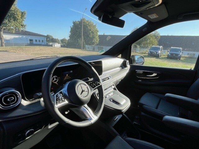 MERCEDES-BENZ V 300 Avantgarde Extralang,2xSchiebetür elektr. - Minibus, Putnički kombi: slika 4 MERCEDES-BENZ V 300 Avantgarde Extralang,2xSchiebetür elektr. - Minibus, Putnički kombi: slika 4