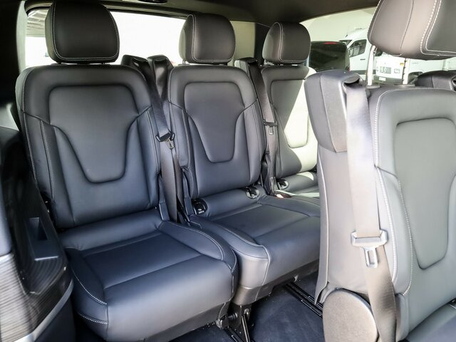 MERCEDES-BENZ V 300 Avantgarde Extralang,Allrad,2Schiebetüren - Minibus, Putnički kombi: slika 4 MERCEDES-BENZ V 300 Avantgarde Extralang,Allrad,2Schiebetüren - Minibus, Putnički kombi: slika 4