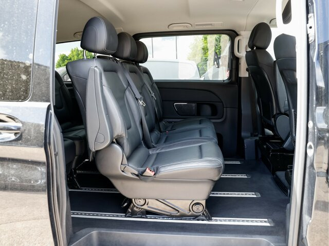 MERCEDES-BENZ V 300 Edition Extralang,2Schiebetür el.,8Sitzer - Minibus, Putnički kombi: slika 2 MERCEDES-BENZ V 300 Edition Extralang,2Schiebetür el.,8Sitzer - Minibus, Putnički kombi: slika 2