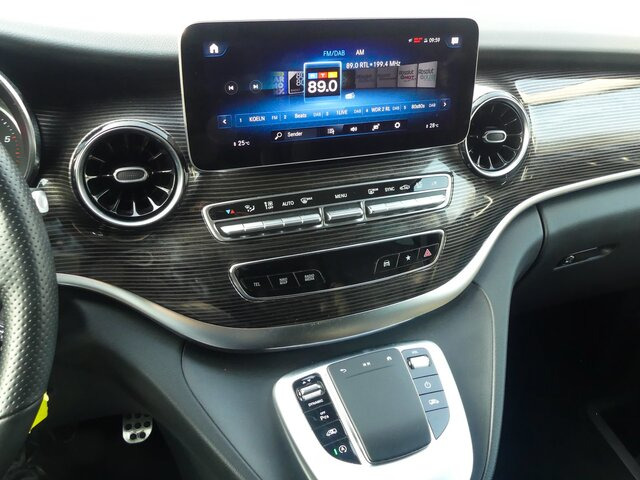 MERCEDES-BENZ V 300 Edition Extralang,2xSchiebetür el,8Sitzer... - Minibus, Putnički kombi: slika 5 MERCEDES-BENZ V 300 Edition Extralang,2xSchiebetür el,8Sitzer... - Minibus, Putnički kombi: slika 5